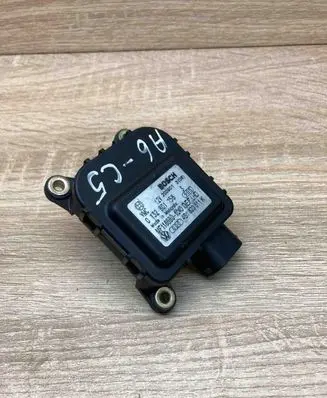Audi A6 S6 C5 4B Air flap motor/actuator 4B1820511K 0132801158