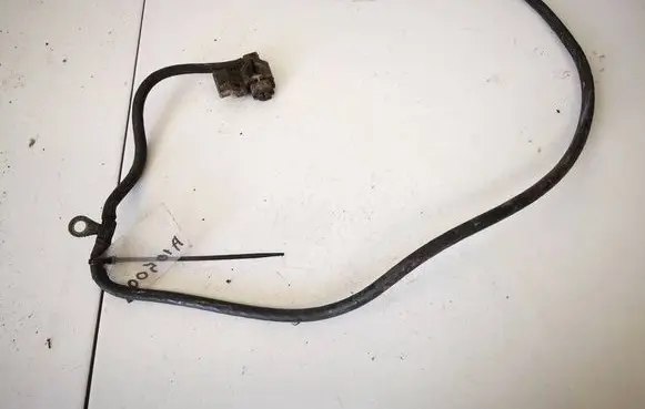 Volkswagen Golf III Positive cable (battery) 