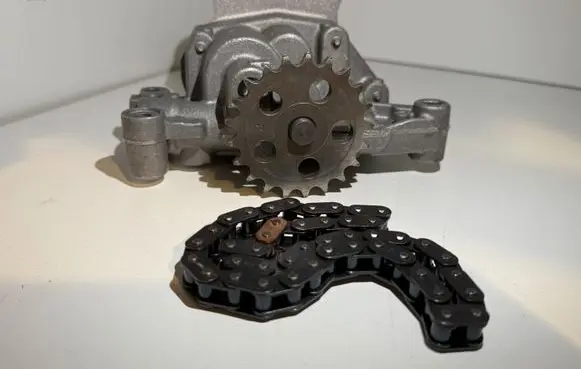 Peugeot 207 Oil pump 9653914880