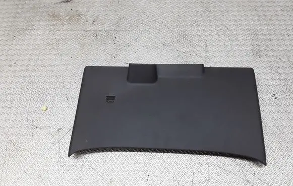 Volvo S40 Dashboard lower bottom trim panel 