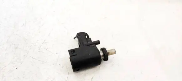 Toyota Yaris Brake pedal sensor switch CV591