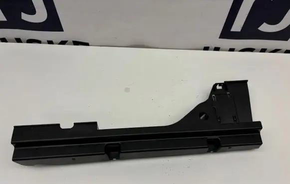 Mercedes-Benz GLA W156 Other trunk/boot trim element A1568900216