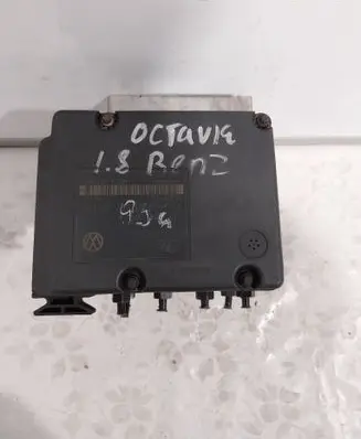 Skoda Octavia Mk1 (1U) ABS Pump 1j0507379h 3X3194 10094903113