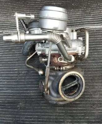BMW X5M E70 Turbo 784832003 7904845010