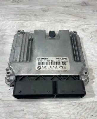 BMW 5 F10 F11 Engine control unit/module 8518477 0281018609 030258176