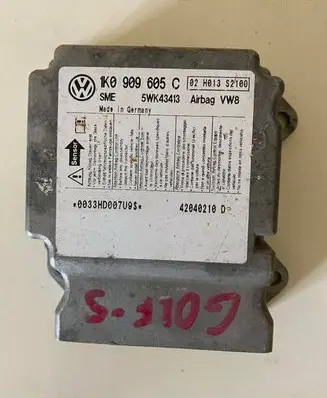 Volkswagen Golf V Airbag control unit/module 52040208C 1K0909605C 02H013S2100