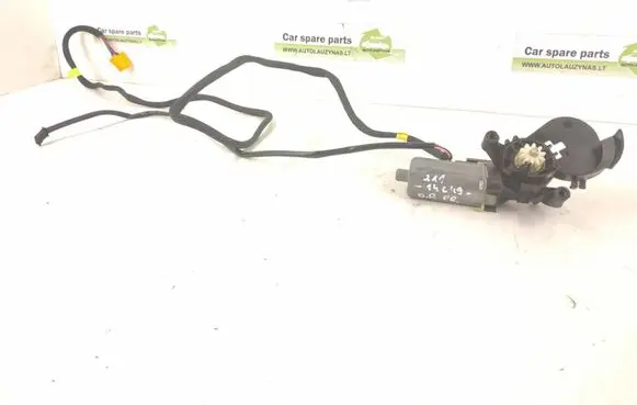 Mercedes-Benz E W211 Seat adjustment motor A2038201442 2038201442