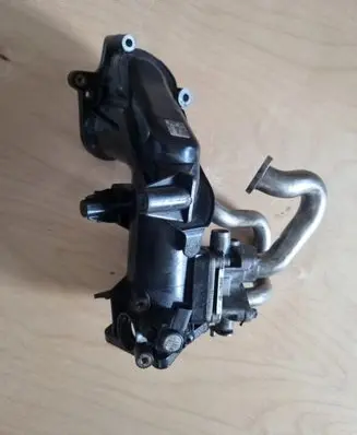 Mercedes-Benz E W212 EGR valve A6421401263
