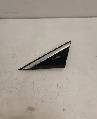 Peugeot 3008 I Front door glass trim molding 96842433