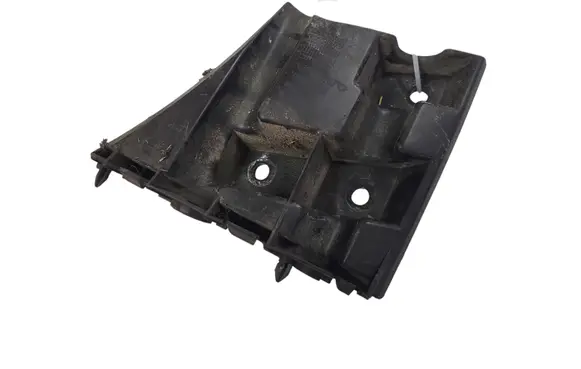 Volvo V40 Front bumper mounting bracket 31425110