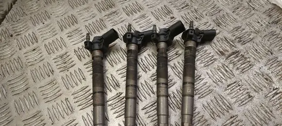 Skoda Superb B6 (3T) Fuel injectors set 03L130277