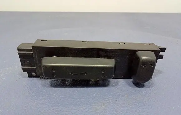 Honda CR-V Seat heating switch 4121631SDB3