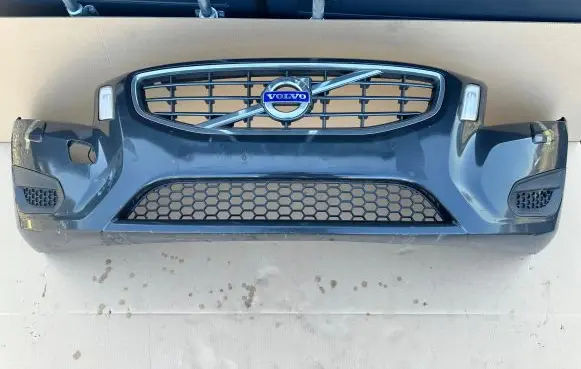 Volvo V60 Front bumper 30795006 BP8BB