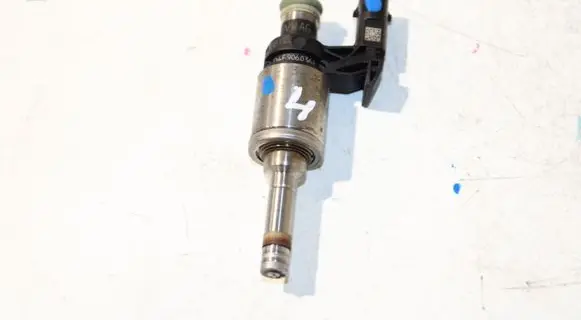 Audi A3 S3 8V Fuel injector 04E906036E 0261500248