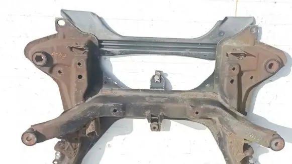 Peugeot 406 Front subframe