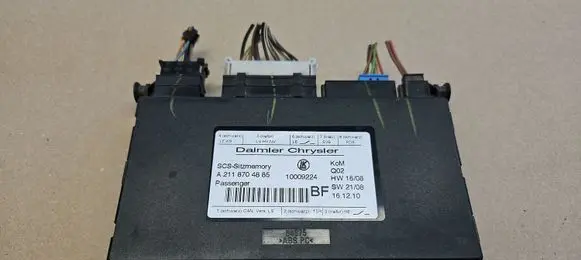 Mercedes-Benz GL X164 Seat control module A2118704885 2118704885