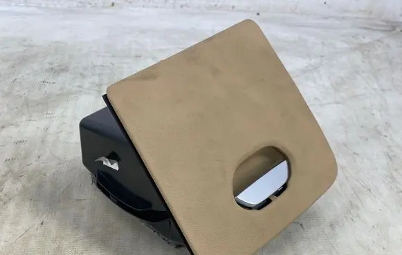 BMW 7 G11 G12 Glove box 9299429 09331000 14121810
