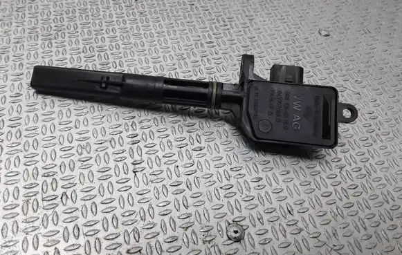 Skoda Fabia Mk2 (5J) Oil level sensor 045907660D