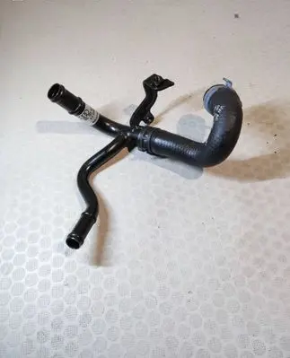 Audi A6 S6 C8 4K Engine coolant pipe/hose 05L122157CQ 05L121157AR