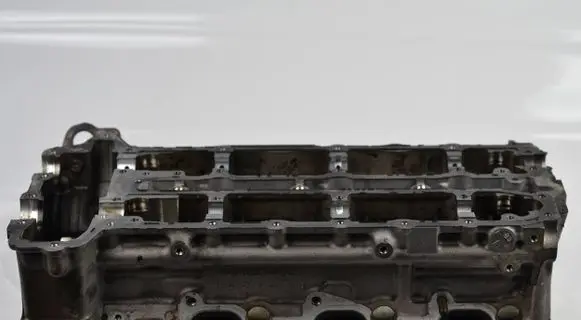 Mercedes-Benz C W203 Engine head R6420163901