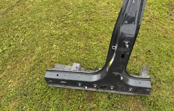 Mini Clubman F54 Front sill (body part) 