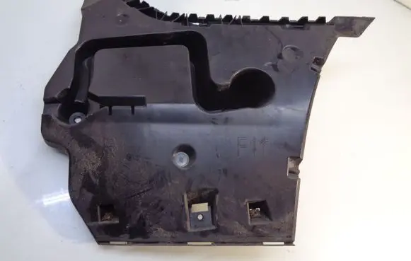 BMW 5 F10 F11 Bumper support mounting bracket corner 7207112 5112720711204