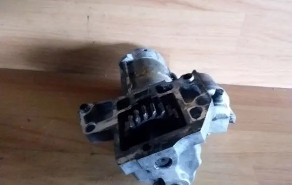 Peugeot 607 Starter motor 9649448380 4280001630