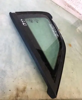 Seat Arona Rear side window 6f9845298h