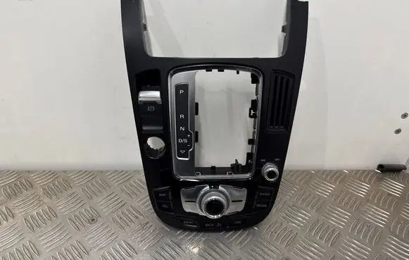 Audi Q5 SQ5 Head unit multimedia control 8T0919611L