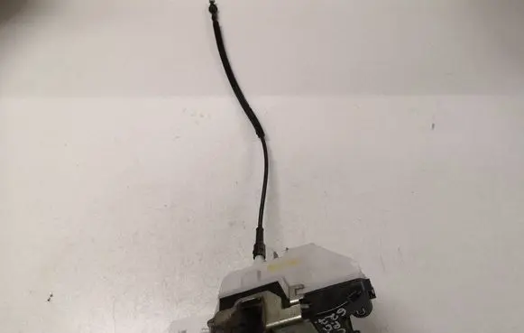 Citroen C3 Front door lock