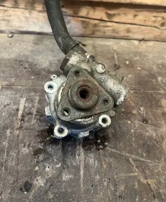 Audi A6 S6 C6 4F Power steering pump 8E0145155P 76919550 8E0145155
