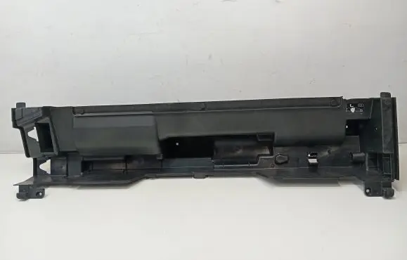 Mercedes-Benz GLE W167 Other trunk/boot trim element A1676801105