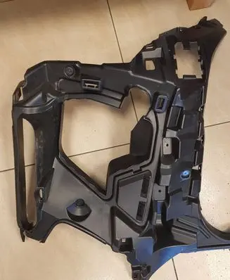 BMW X5 G05 Front bumper mounting bracket 8069918 51118069918