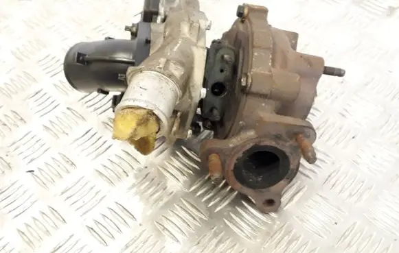 Toyota Auris 150 Turbo GTB12VZ 172010N041 7807080002