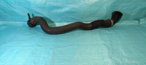Skoda Octavia Mk2 (1Z) Engine coolant pipe/hose 1K0122101GG