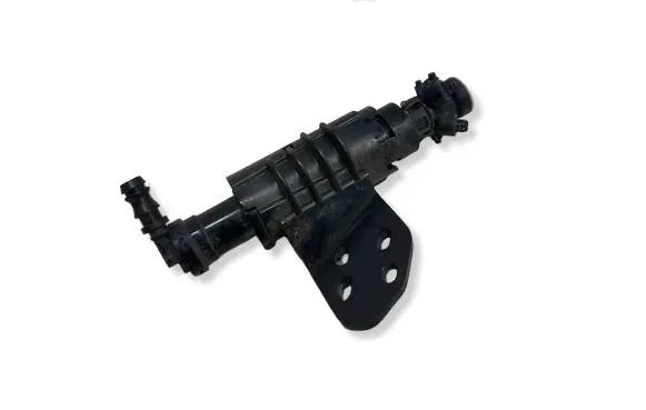 Hyundai Tucson TL Headlight washer spray nozzle 