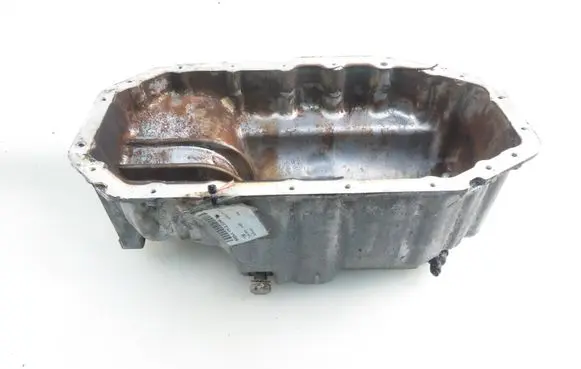 Volkswagen Golf IV Oil sump 030103603P