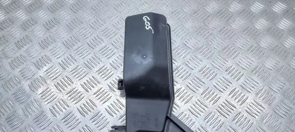 BMW X5 G05 Intake resonator 13718575040 8575040