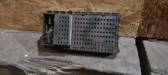 Volvo S60 Fuse box set 8651547