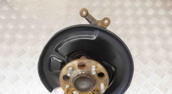 Toyota C-HR I Rear wheel hub 42450F4010 42305F4031 89544F4010