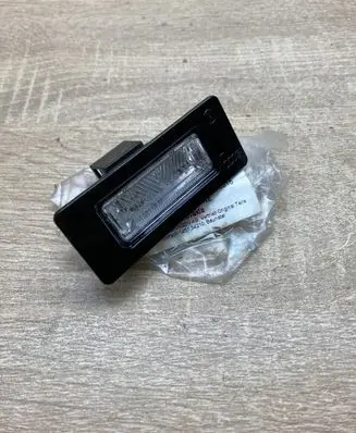 Audi A5 8T 8F Number plate light 8T0943021