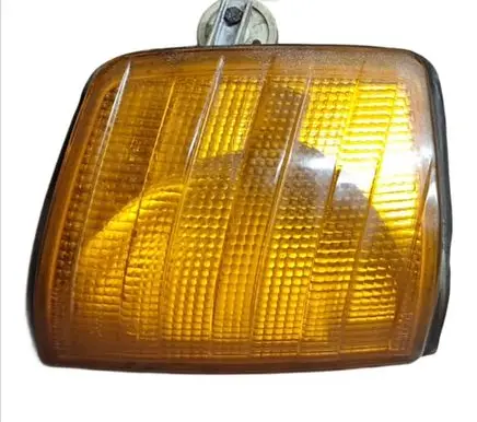 Mercedes-Benz 190 W201 Front indicator light 42656r6