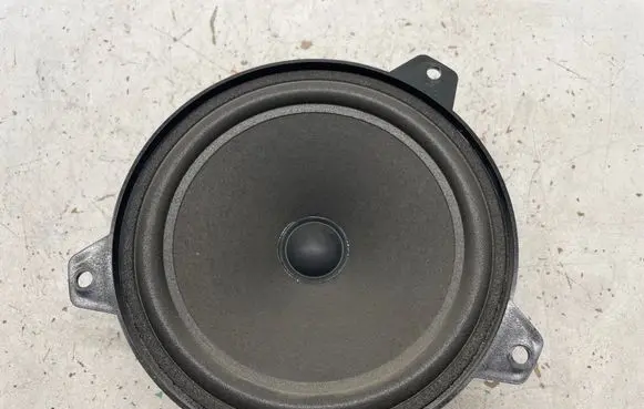 BMW 3 E46 Front door speaker 8368233 4312122 4918430703