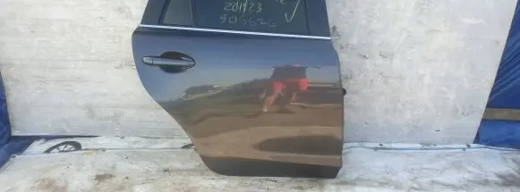 Mazda 6 Rear door