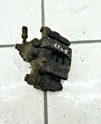Hyundai Tucson TL Rear brake caliper 