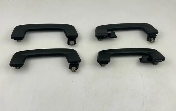 Audi A3 8Y A set of handles for the ceiling 8Y0857644