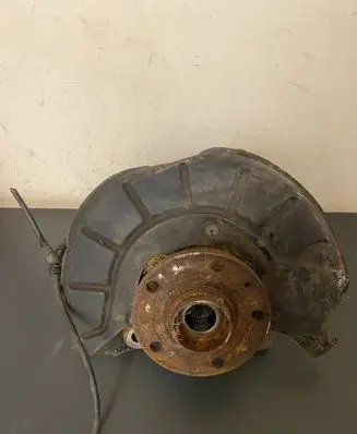 Volkswagen Touran I Front wheel hub