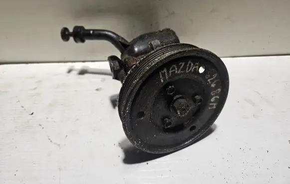 Mazda 626 Power steering pump GG3532600A