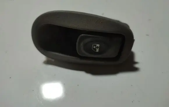Renault Scenic I Electric window control switch 7700836267