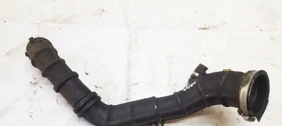 Volvo S40, V40 Intercooler hose/pipe v5049